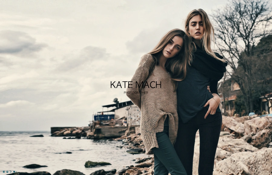 Screenshot from www.kate-mach.com